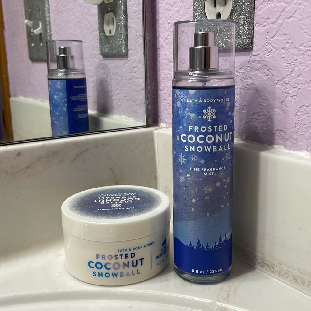 Bath & Body Works Frosted Coconut Snowball  Body Butter & Spray